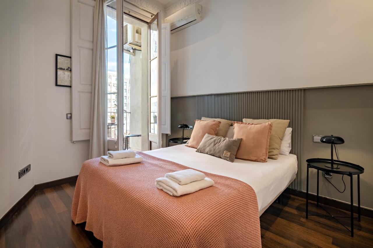 ברצלונה Habitat Apartments Eixample Balconies. מראה חיצוני תמונה
